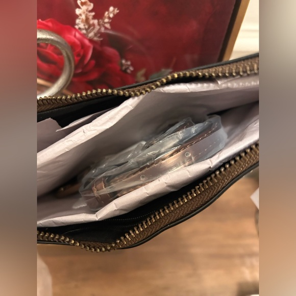 ALDO Bronze Shoulder Bag with Crossbody Strap - Picture 7 of 9